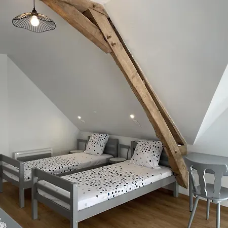 à La Ferme Avec Confort, Proche De Bourbon-l'archambault, Idéal Pour Randos Et Curistes - Fr-1-489-432 Casa de Campo Ygrande
