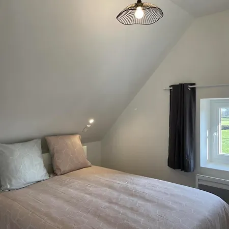 A La Ferme Avec Confort, Proche De Bourbon-l'archambault, Ideal Pour Randos Et Curistes - Fr-1-489-432 Ygrande