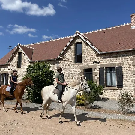 Casa de Campo à La Ferme Avec Confort, Proche De Bourbon-l'archambault, Idéal Pour Randos Et Curistes - Fr-1-489-432