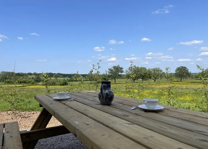 A La Ferme Avec Confort, Proche De Bourbon-l'archambault, Ideal Pour Randos Et Curistes - Fr-1-489-432